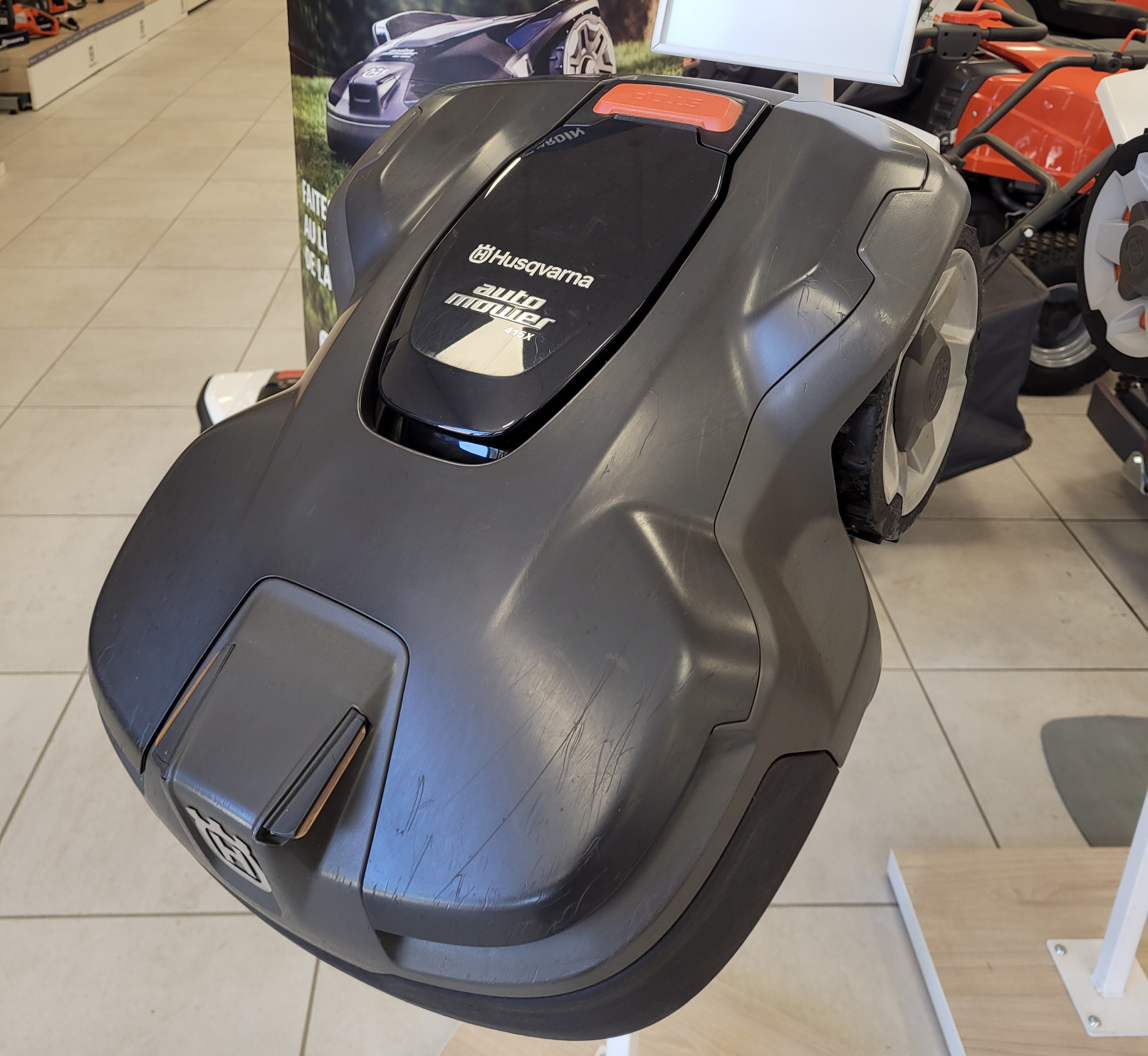 robot de tonte 415x - année 2022